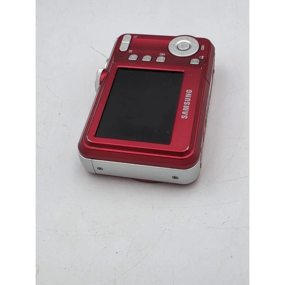 Samsung S760 Digital Camera 7.2MP 5x Digital Zoom 3x Optical Zoom Red PARTS ONLY